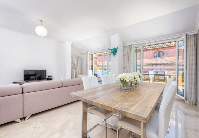 Appartement à Málaga - San Lorenzo - Location vacances à Malaga Appartement à Málaga - San Lorenzo - Location vacances à Malaga