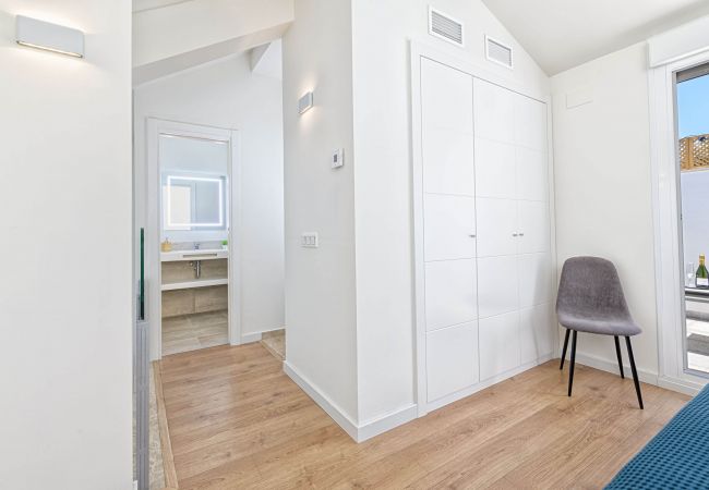 Appartement à Málaga - Teatro II - Location vacances à Malaga Appartement à Málaga - Teatro II - Location vacances à Malaga