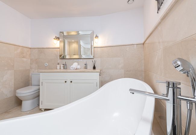 Appartement à Malaga - Lilou - Location vacances à Malaga Appartement à Malaga - Lilou - Location vacances à Malaga